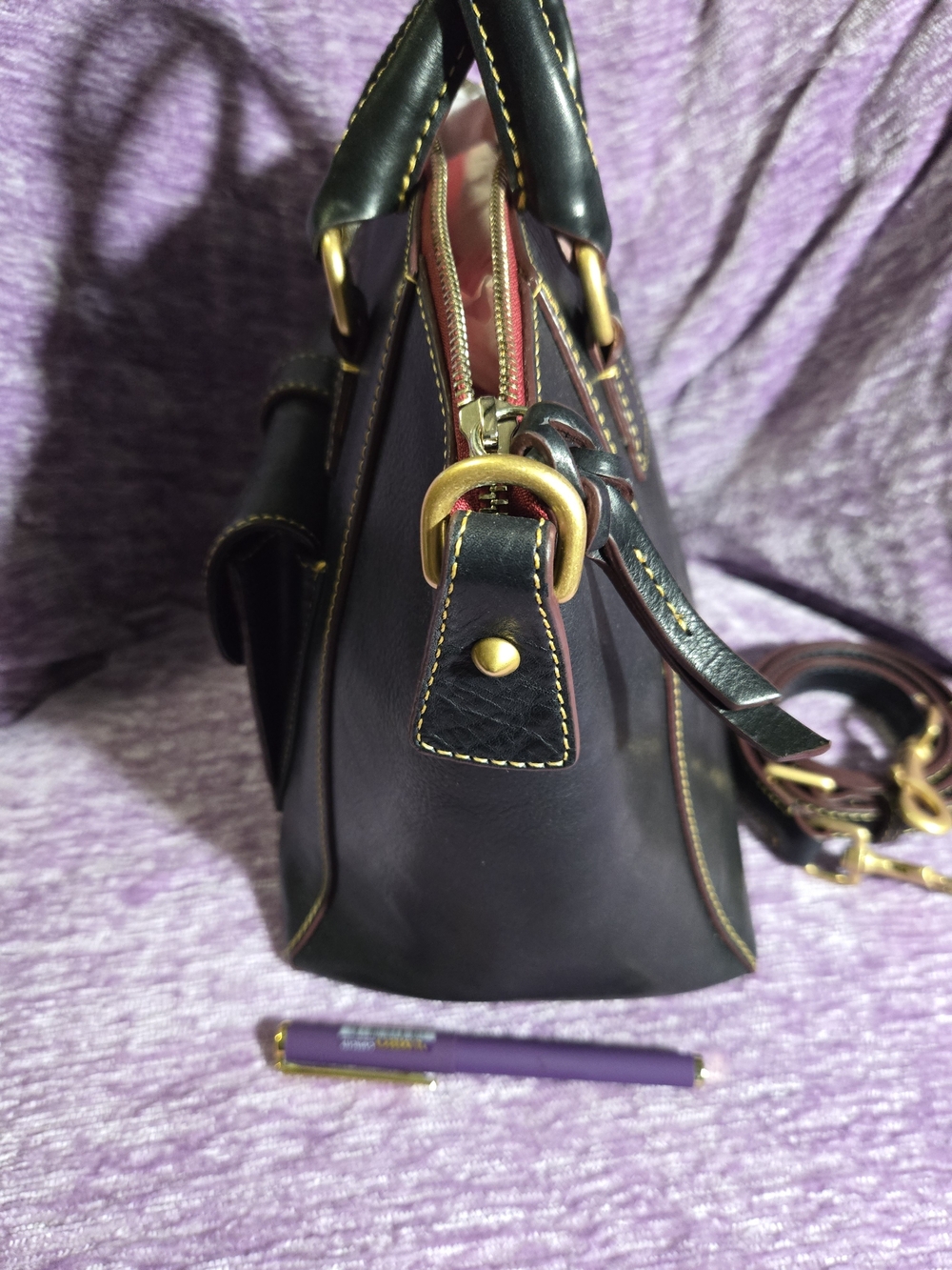 Dooney & Bourke FLORENTINE NAVY💙 Leather Naomi Satchel with Gold Hardware. EUC - Picture 5 of 16